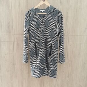 Vintage Houndstooth Hooded Long-Sleeve Knit Coatigan in Gray